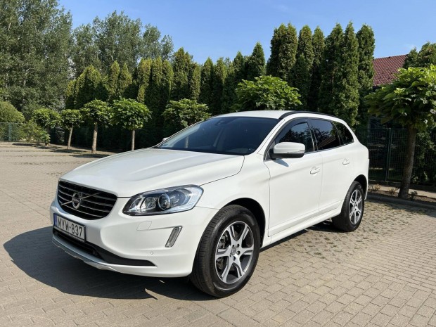 Volvo XC60 2.4 D [D4] Momentum Magyarorszgi 1....